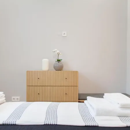 Flh Praca Comercio Tropical Flat *