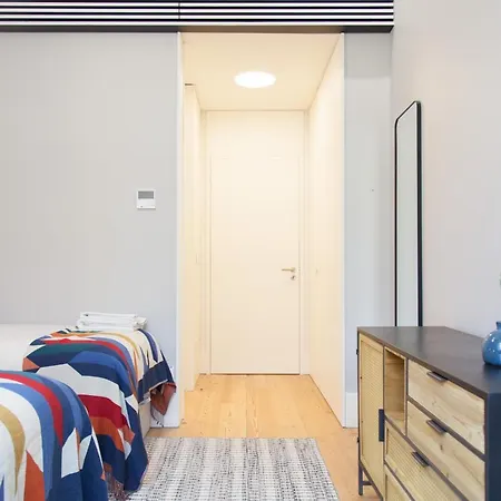 Flh Praca Comercio Tropical Flat