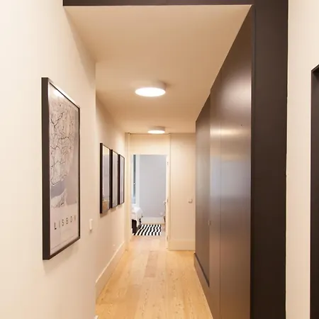 Flh Praca Comercio Tropical Flat Апартаменты *